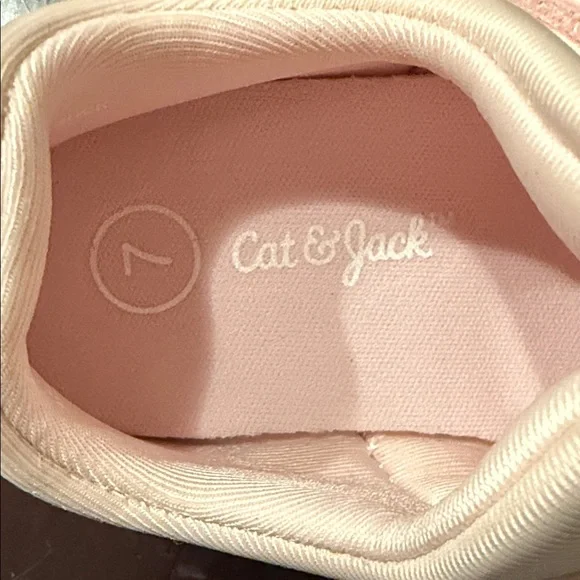 Cat & Jack Baby pink Slip-On Sneakers size 7 NWOT - Picture 2 of 5